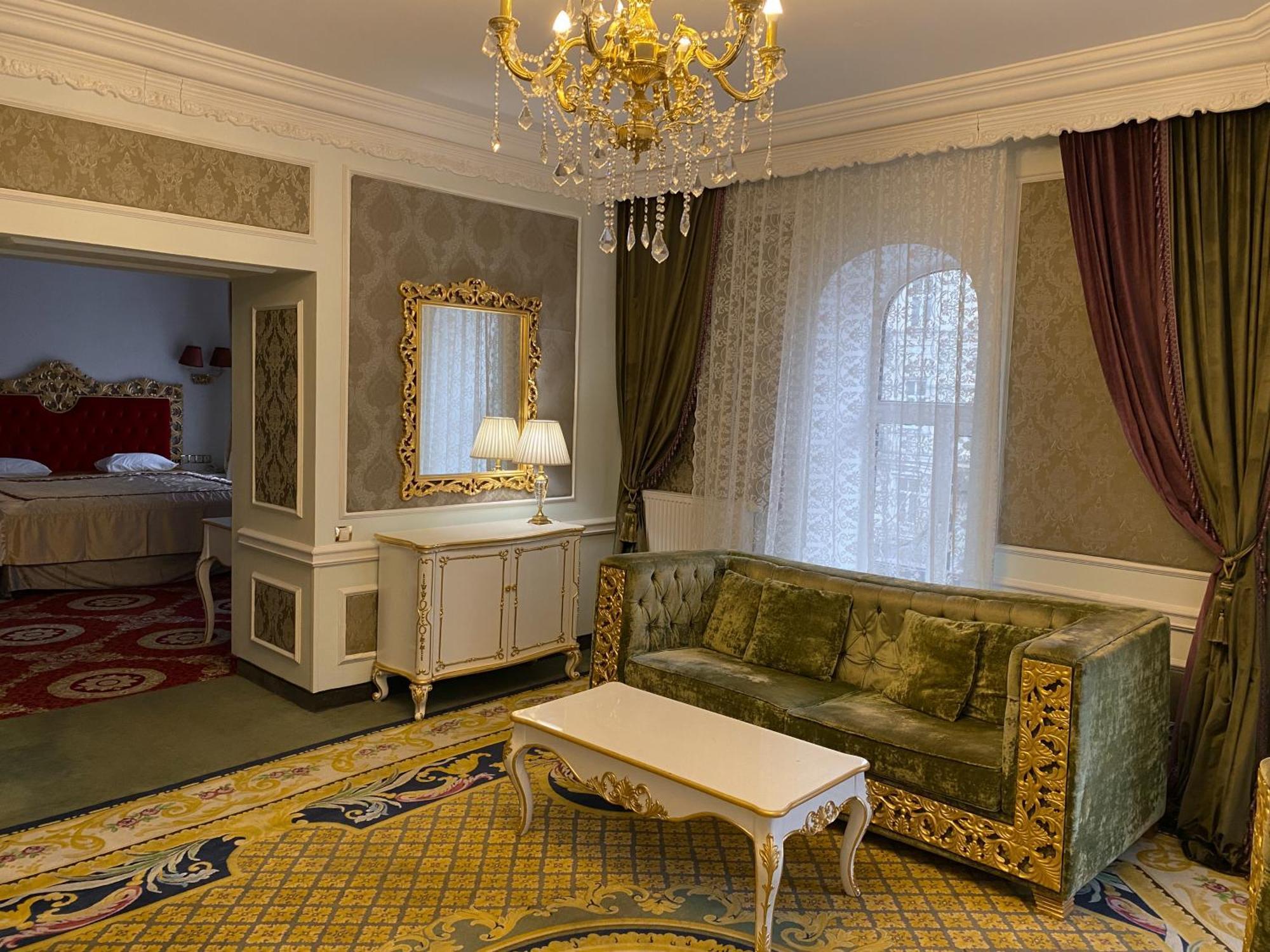 Royal Grand Hotel Kiev Luaran gambar