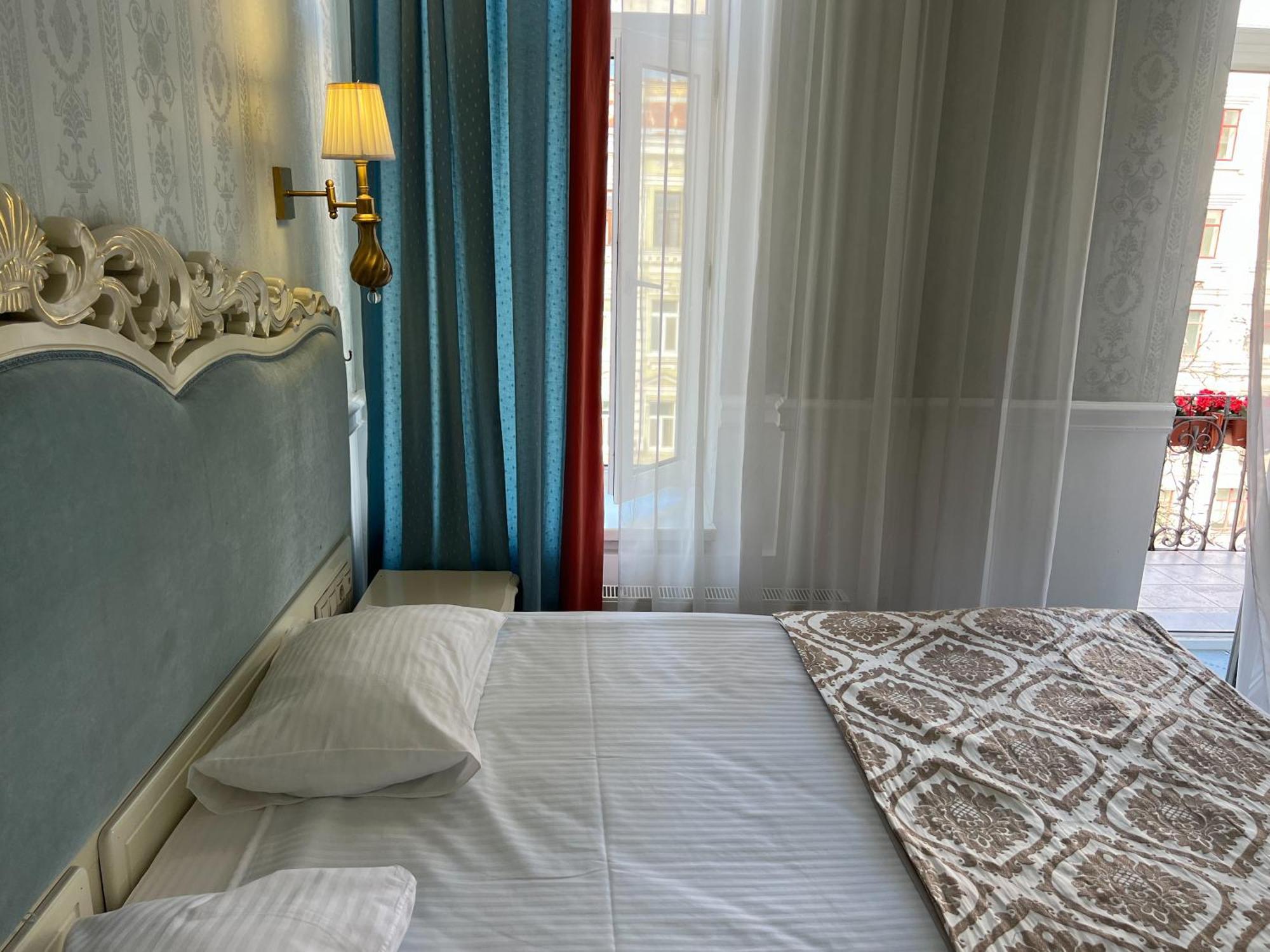 Royal Grand Hotel Kiev Luaran gambar