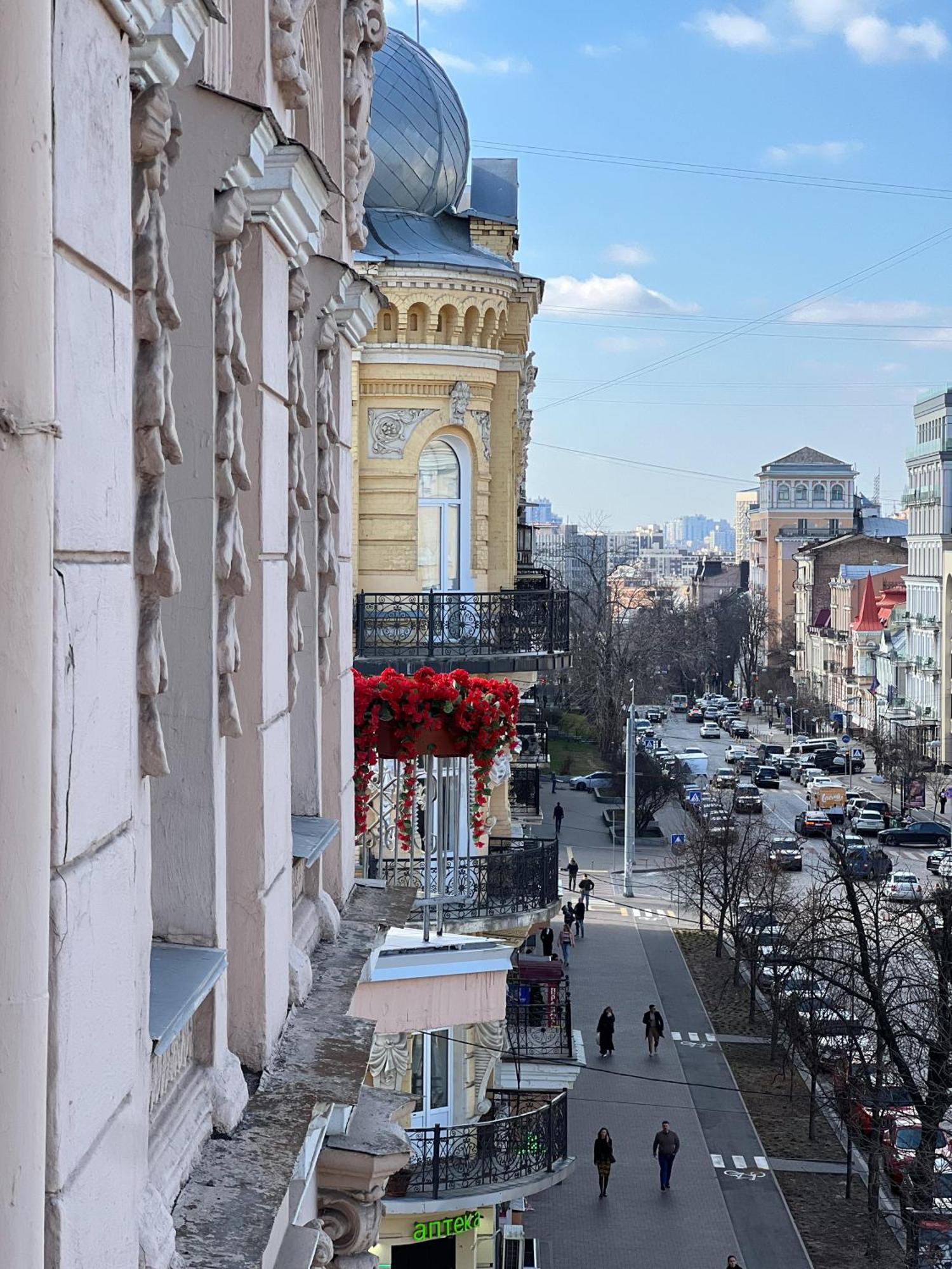 Royal Grand Hotel Kiev Luaran gambar